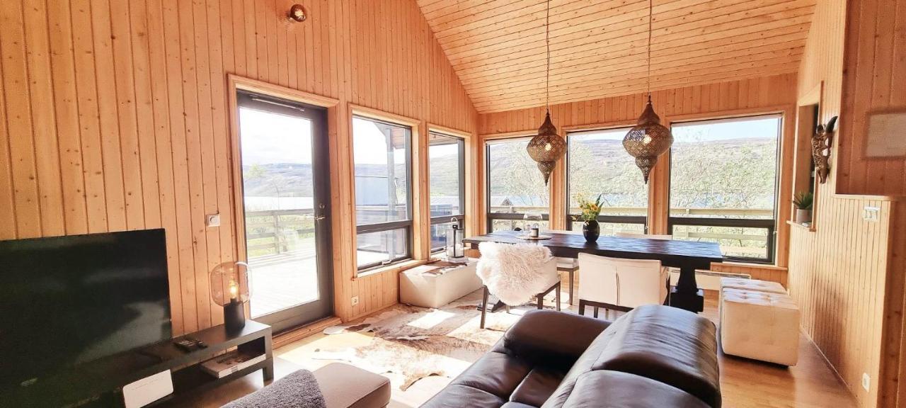 Dixon Cabin Nr. 4 / Dixon Sumarhus Nr. 4 Talknafirthi Talknafjordur Exterior photo